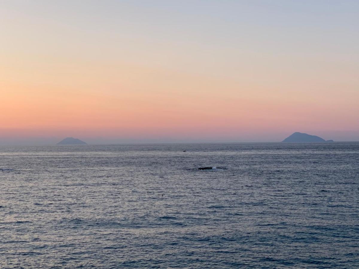 Апартаменты La Porta Delle Eolie Капо-д'Орландо Экстерьер фото
