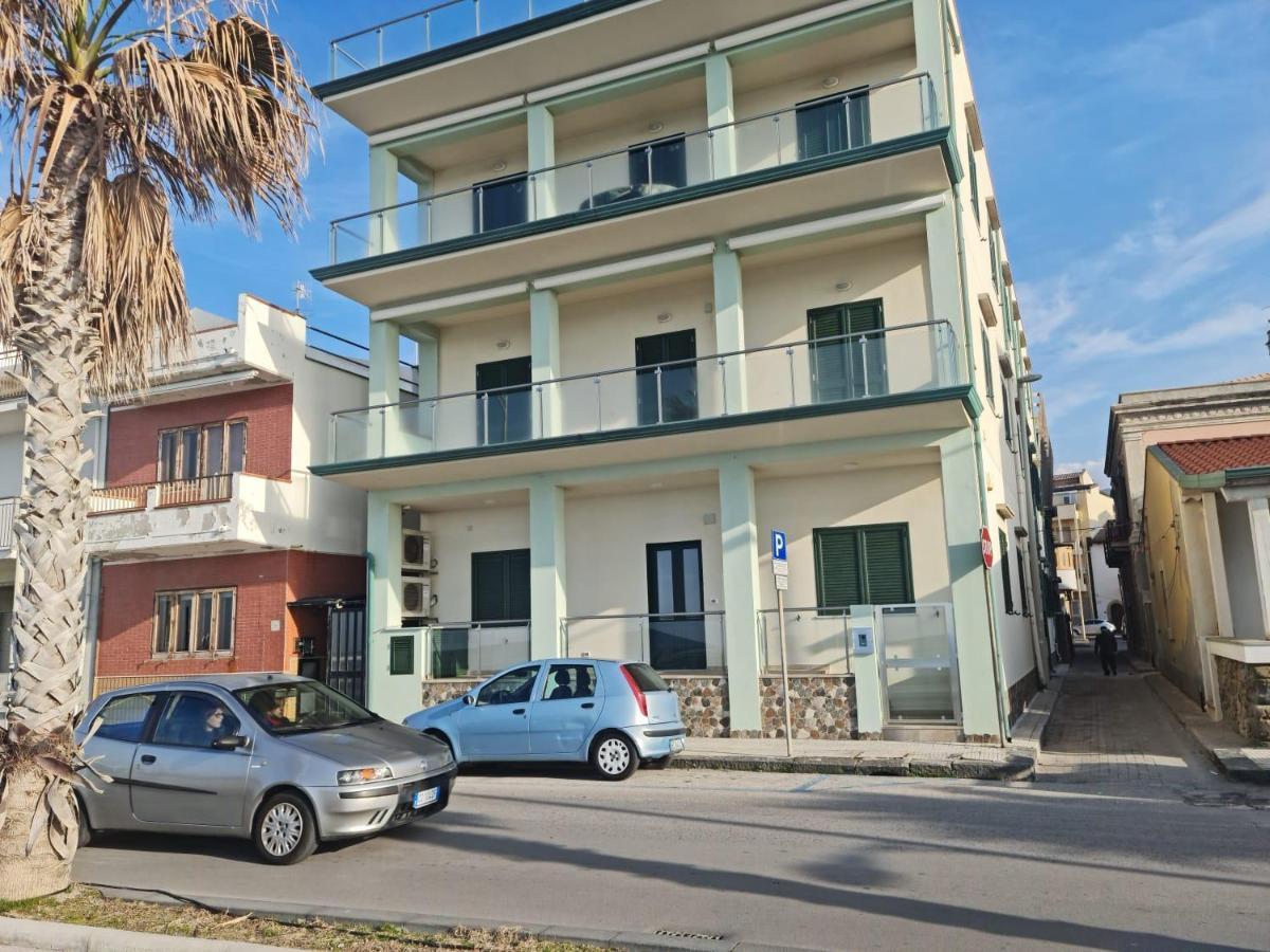 Апартаменты La Porta Delle Eolie Капо-д'Орландо Экстерьер фото